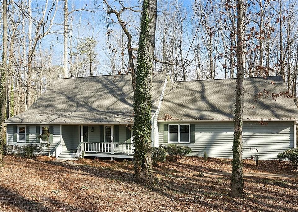 1st image of 3300 Hickory Crest Dr NW