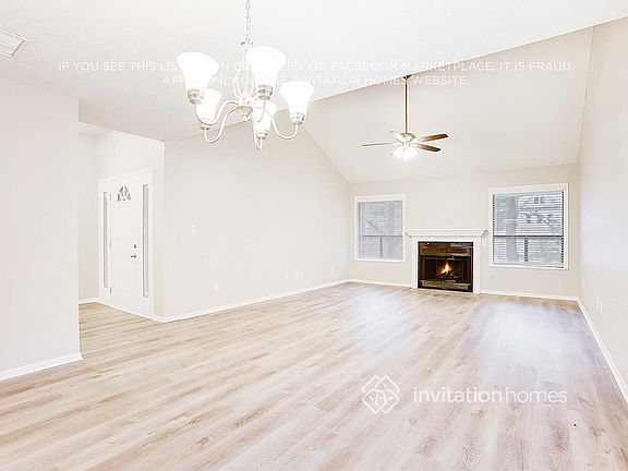 2nd image of 6132 Lakeshore Dr SE