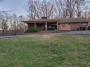 1122 Trogdon Dr, Eden, NC 27288