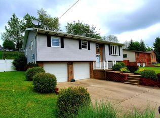 214 Pine Ct, Wheeling, WV