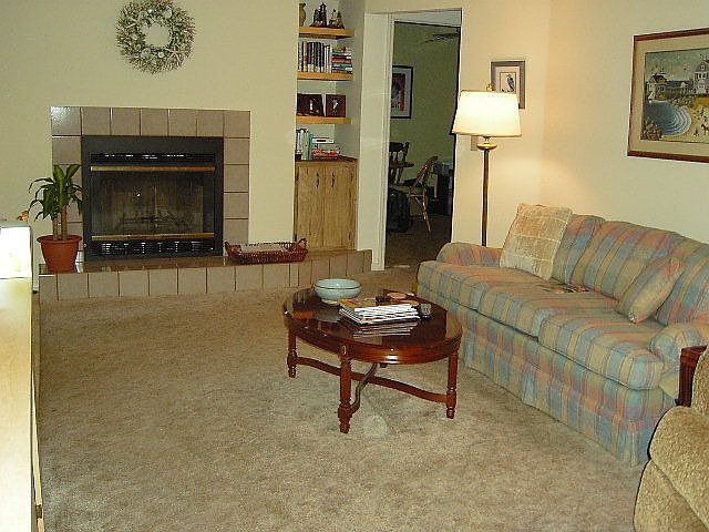 2nd image of 7817 Knight Dr