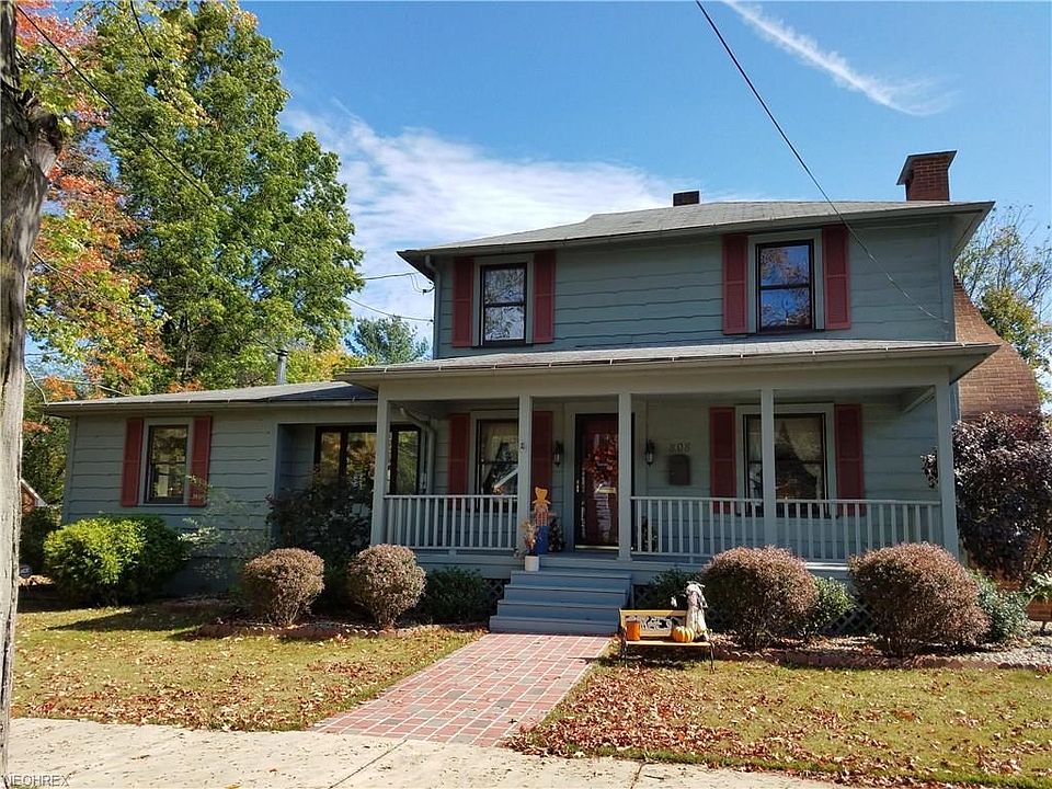 1st image of 808 Superior Ave
