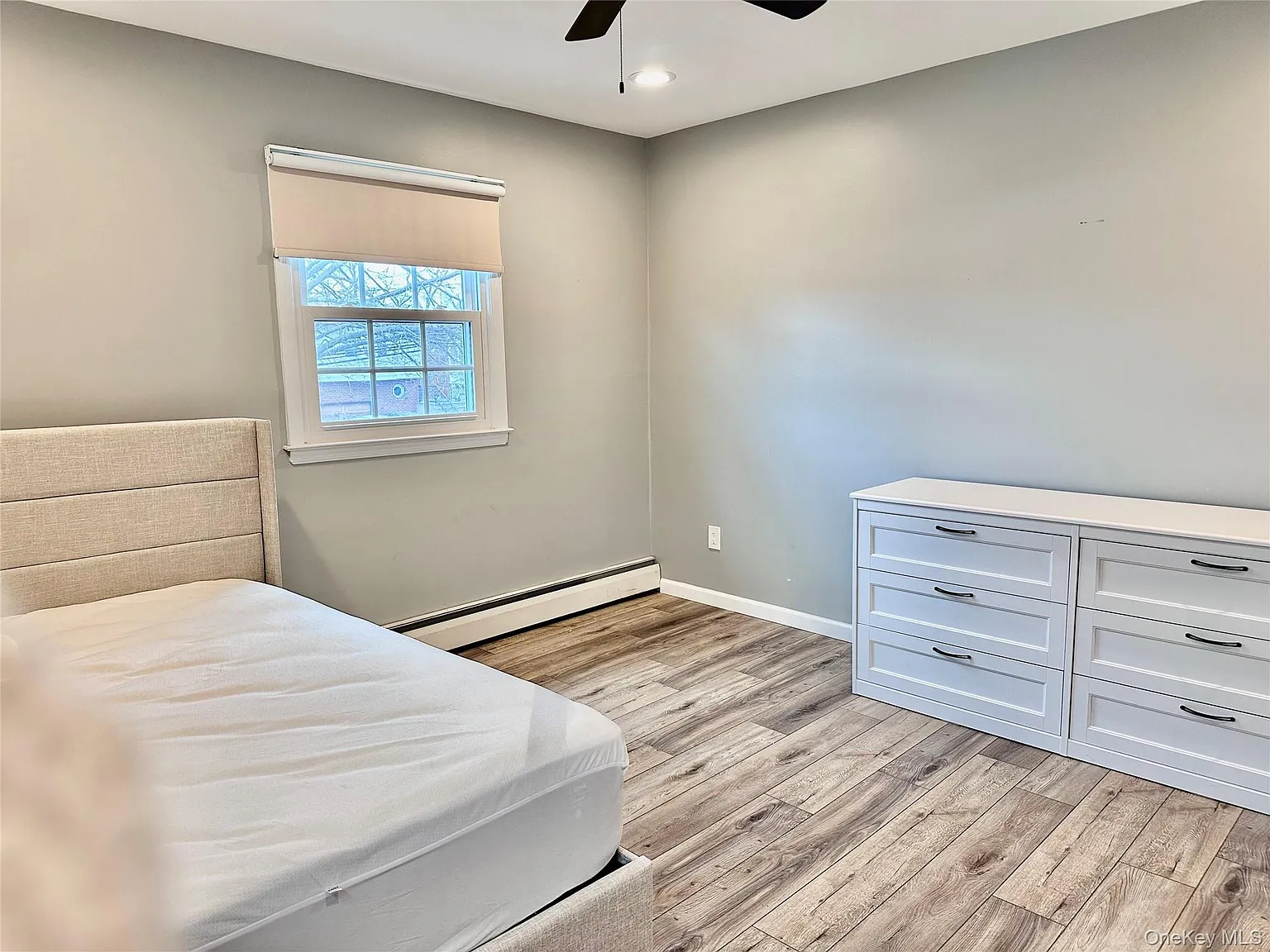 1 bed, 2.5 bath, 1954 sqft, $1,900 — Photo 2