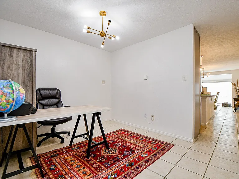 12633 Memorial Dr #114 — Photo 24