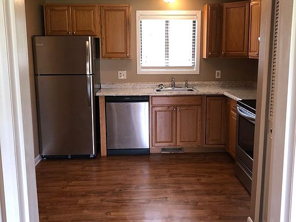 4th image of 39471 Jefferson Ave #1