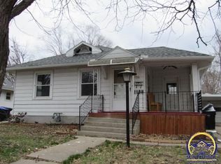 1138 SW Randolph Ave, Topeka, KS 66604