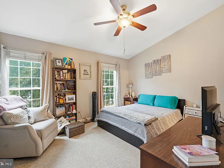 12109 Wedgeway Ct — Photo 12