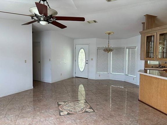 3rd image of 338 Belle Grove St #338A