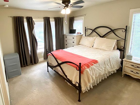 3rd image of 2700 E Louisiana Ave APT 201