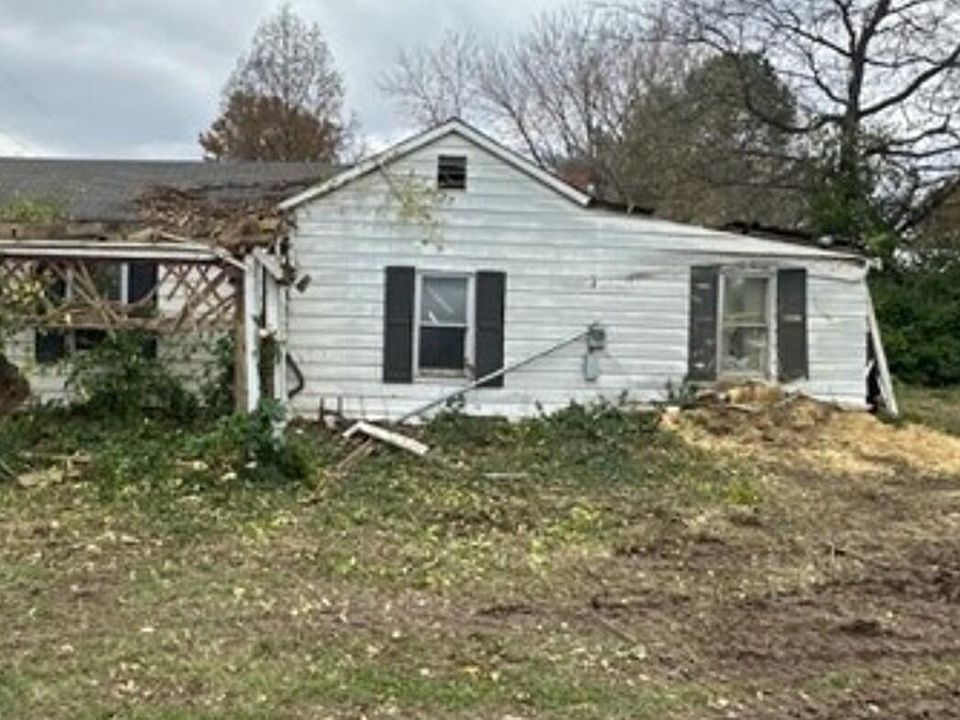 602 E Lincoln St, Galatia, IL 62935 | MLS #QC4262908 | Zillow