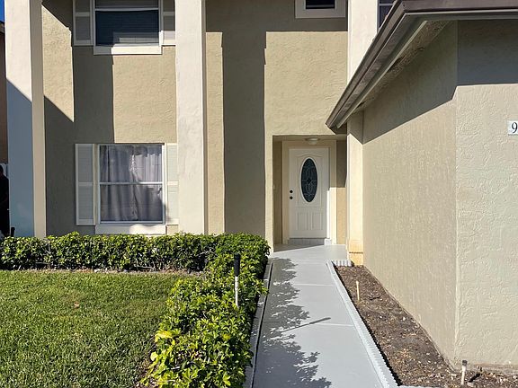 2nd image of 9521 NW 9th Ct