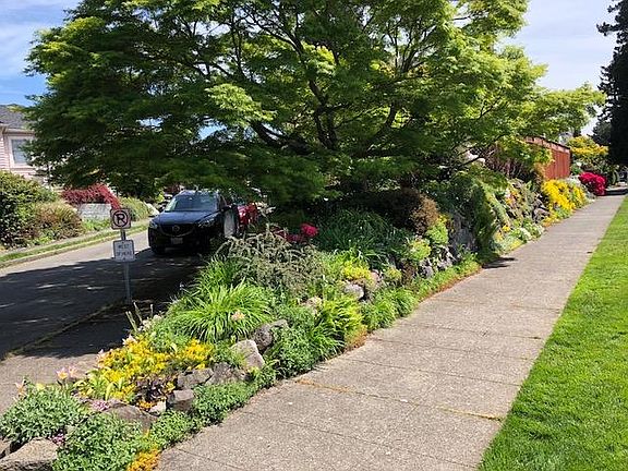 Gorgeous Landscaping 