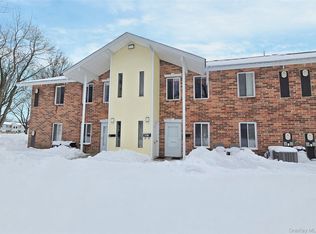 11 Navajo Court #11, Coram, NY 11727