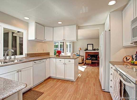 5th image of 13887 Talca Ave