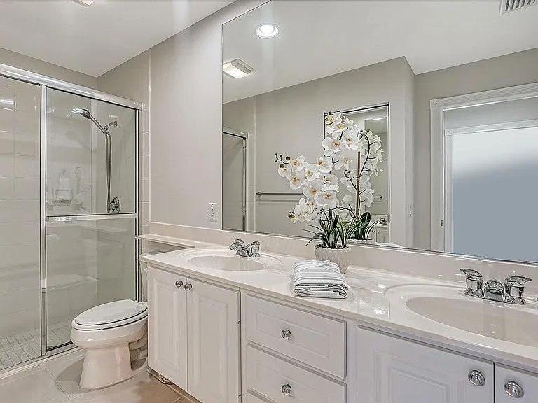5852 Helicon Pl — Photo 20