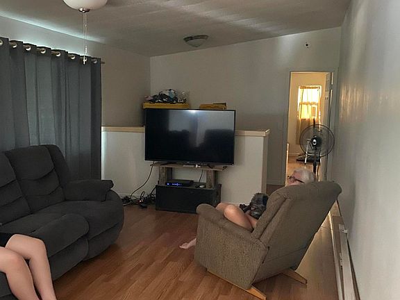 4th image of 24936 Avenue 95
