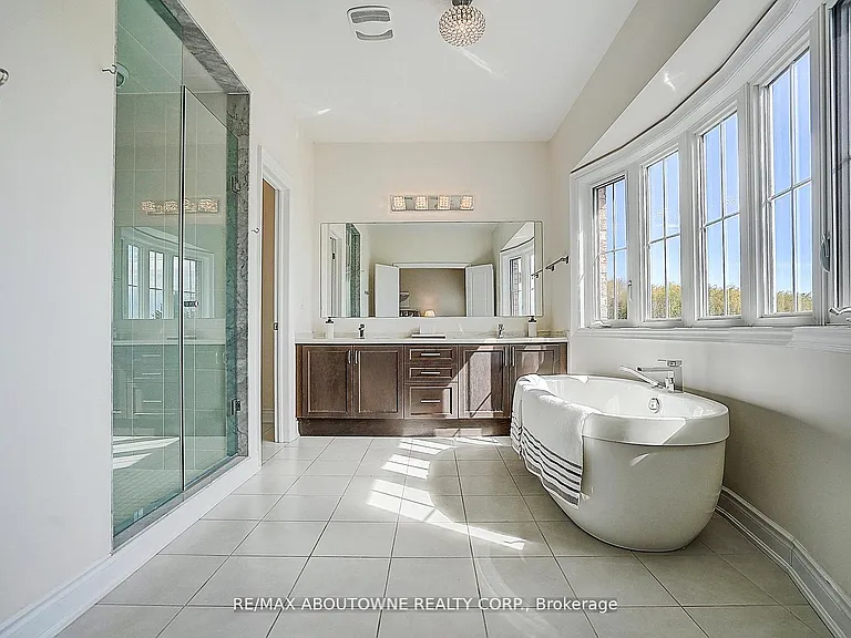 16 Gracedale Dr — Photo 24