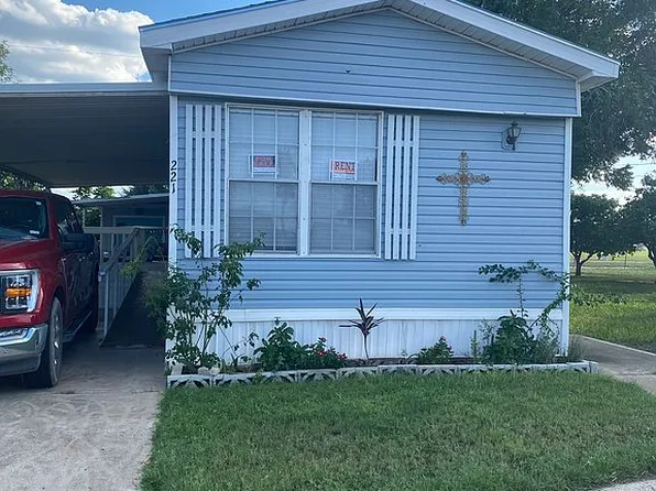 221 Axle Dr, Mission, TX 78574