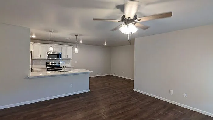 8774 Patriot Dr — Photo 11