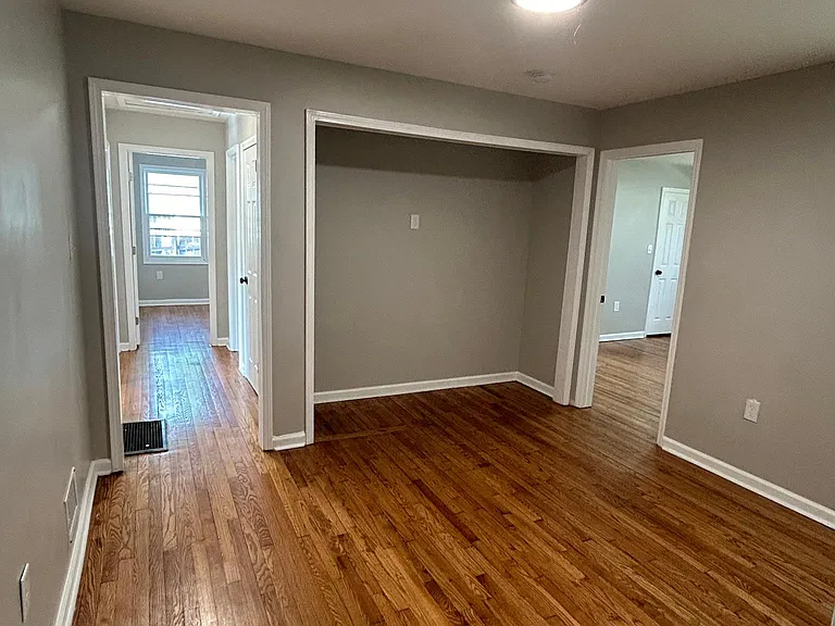 540 Camellia Rd — Photo 7
