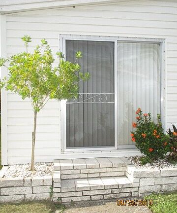 front sliding door entry