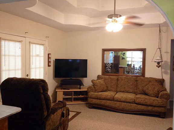 2nd image of 903 Washingtonia Palm Ave