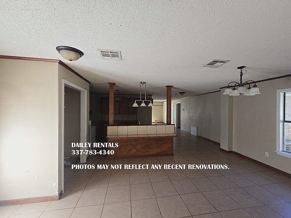 5th image of 147 Gulf Rose Dr