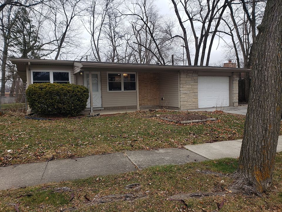 1st image of 332 Waverly St