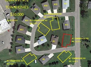 1 Townhouse Rd, Morris, MN 56267