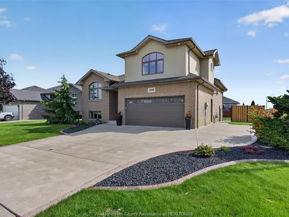 399 Poplar Dr, Windsor, ON N8L 0X7