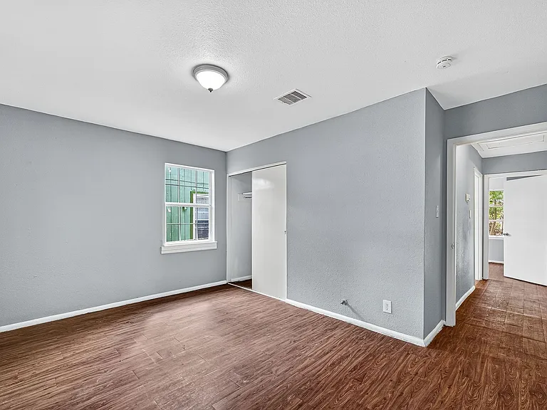 10106 Sierra Dr — Photo 13