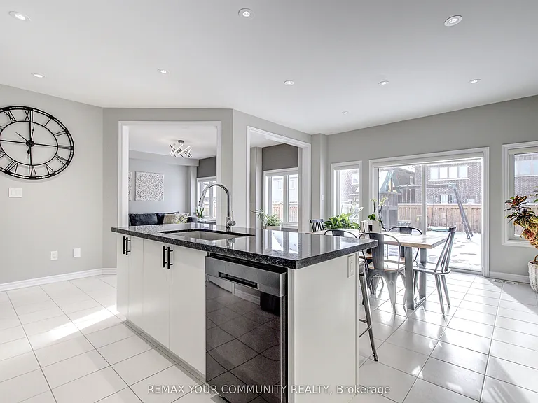 953 Barton Way — Photo 20