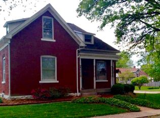 11 N Monroe St, Freeburg, IL