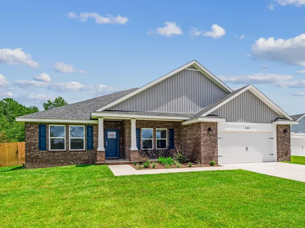 4448 Breezy Meadows Dr, Milton, FL 32583