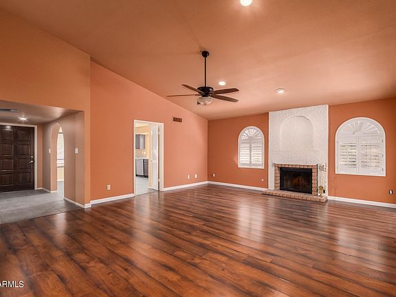 3rd image of 2222 S Las Palmas Cir