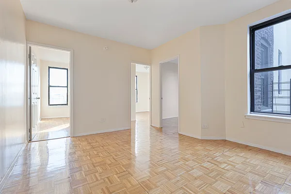 Rented by Bohemia Realty Group | media 2