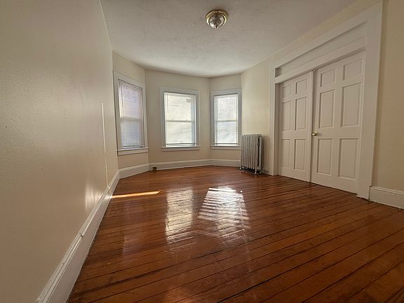 2nd image of 27 Forest St APT 2