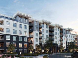 2771 Montrose Ave #306, Abbotsford, BC V2S 0N4