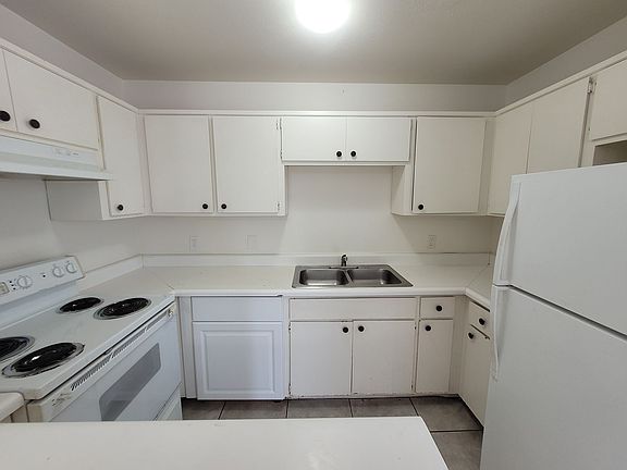 5th image of 248 S Avenue B APT 210B