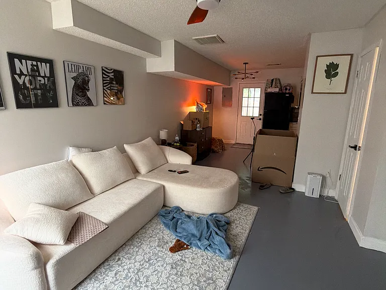 576 Anchorage Rd #14 — Photo 2