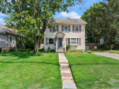 15 Bridge Avenue, Patchogue, NY, 11772