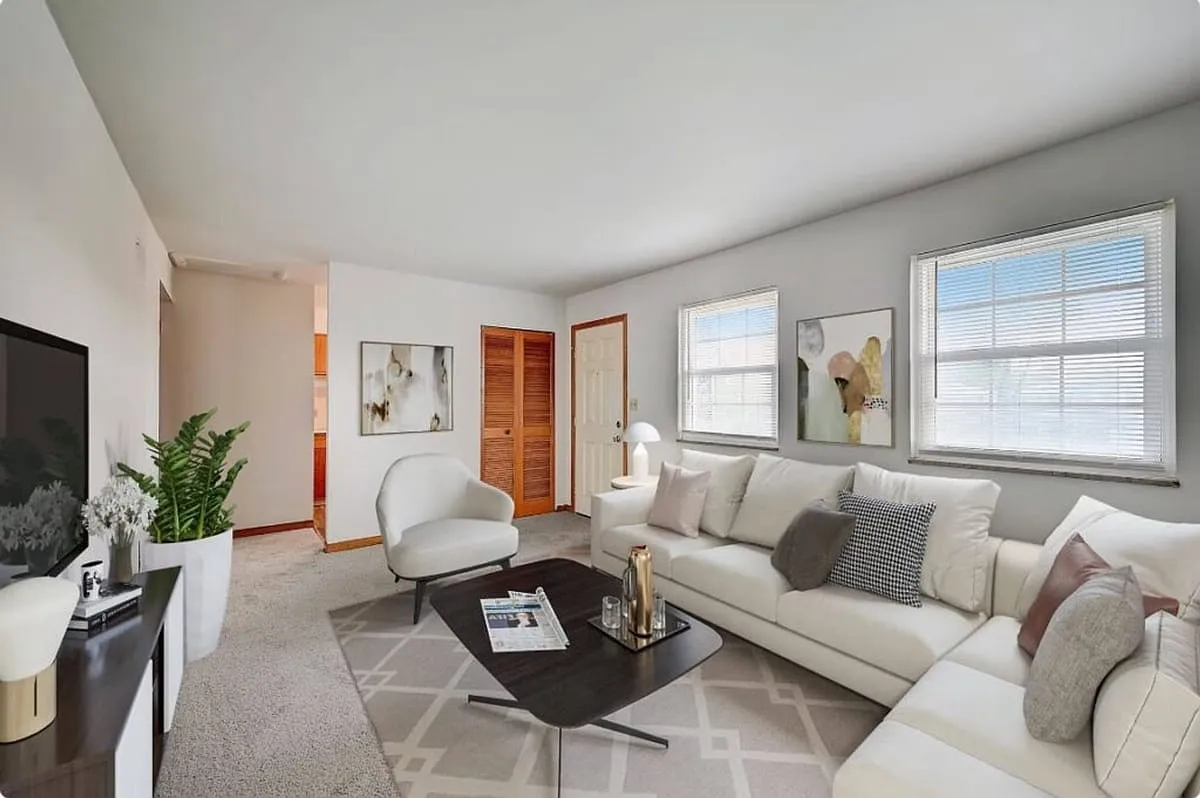 5804 N Meadows Blvd — Photo 3
