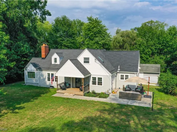 865 N Revere Rd, Akron, OH 44333