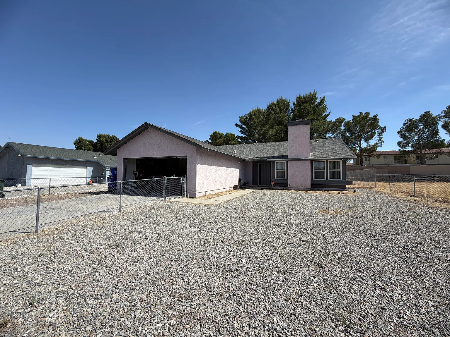 3 bed, 1500 sqft, $2,700 — Photo 1