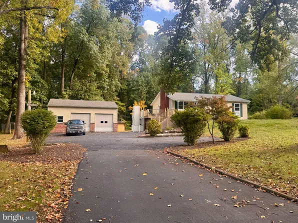 162 Steinmetz Rd, Schwenksville, PA 19473