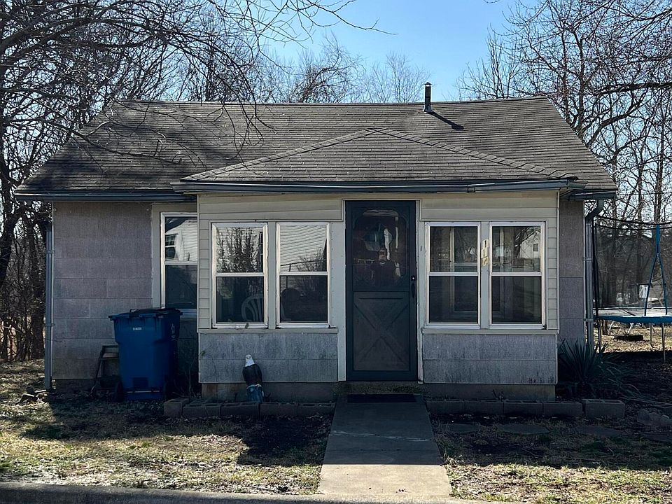 114 W Walton Ave, Carl Junction, MO 64834 Zillow