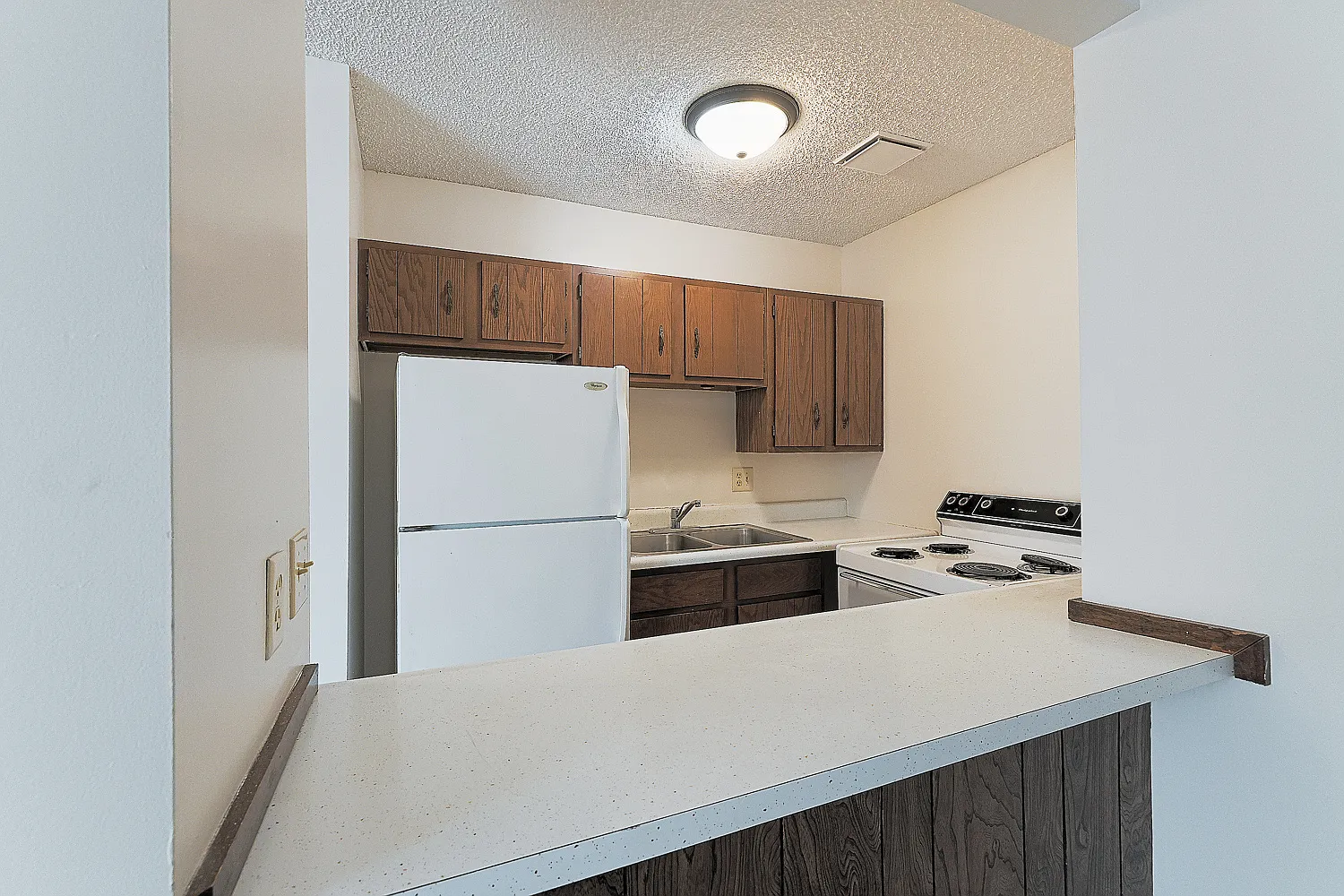 1 bed, 460 sqft, $699 — Photo 4