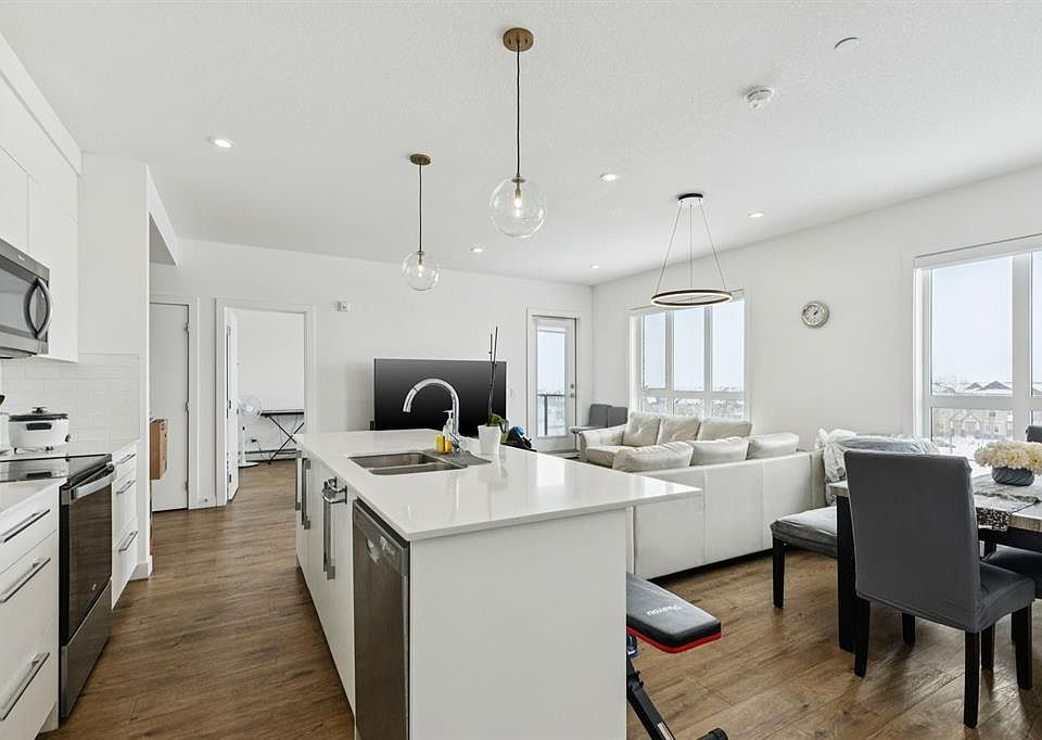 1st image of 60 Skyview Ranch Rd NE #1415
