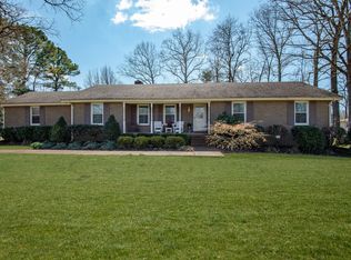 202 Tidwell St, Burns, TN 37029