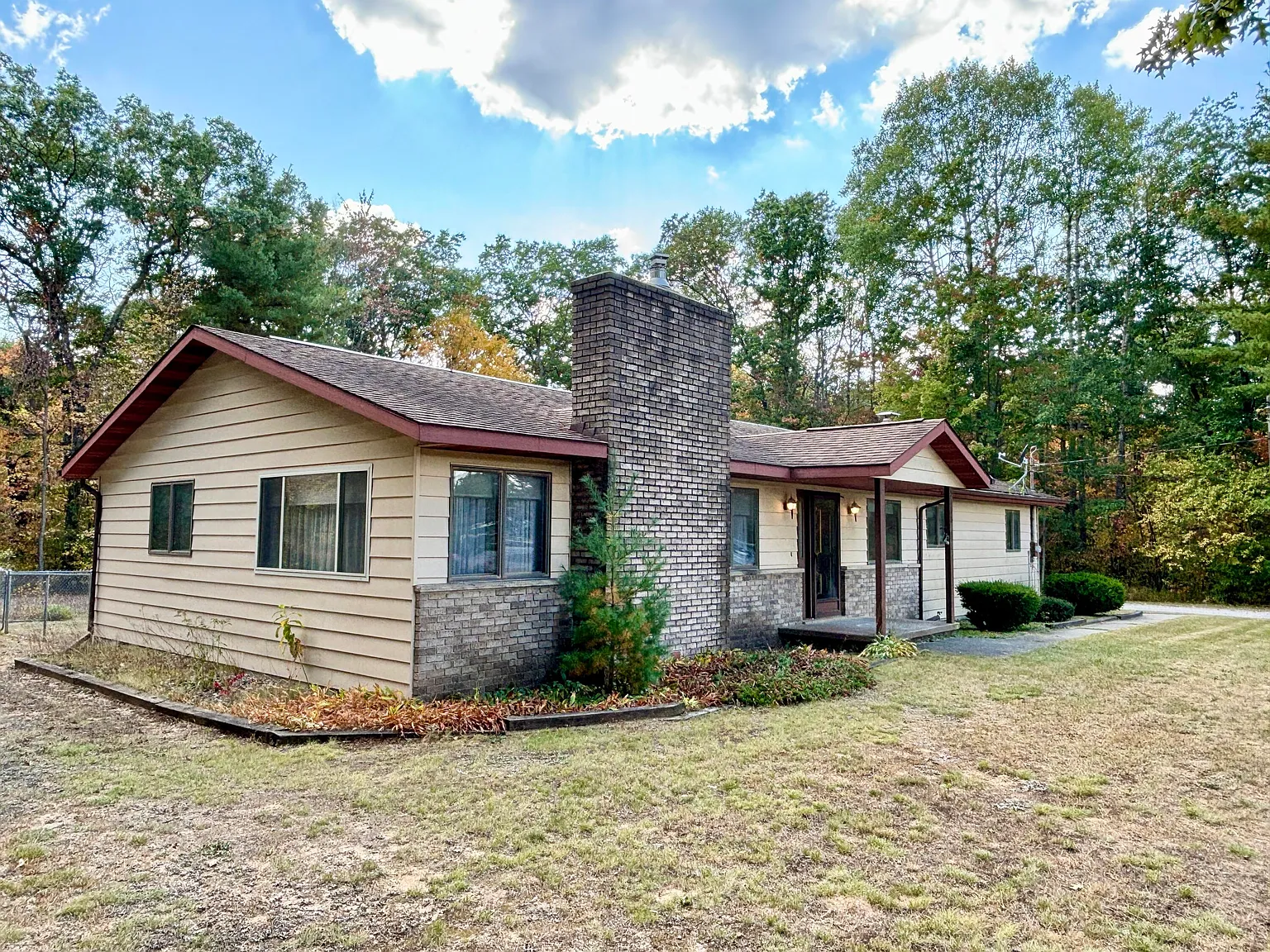 5775 County Road 612 photo 1